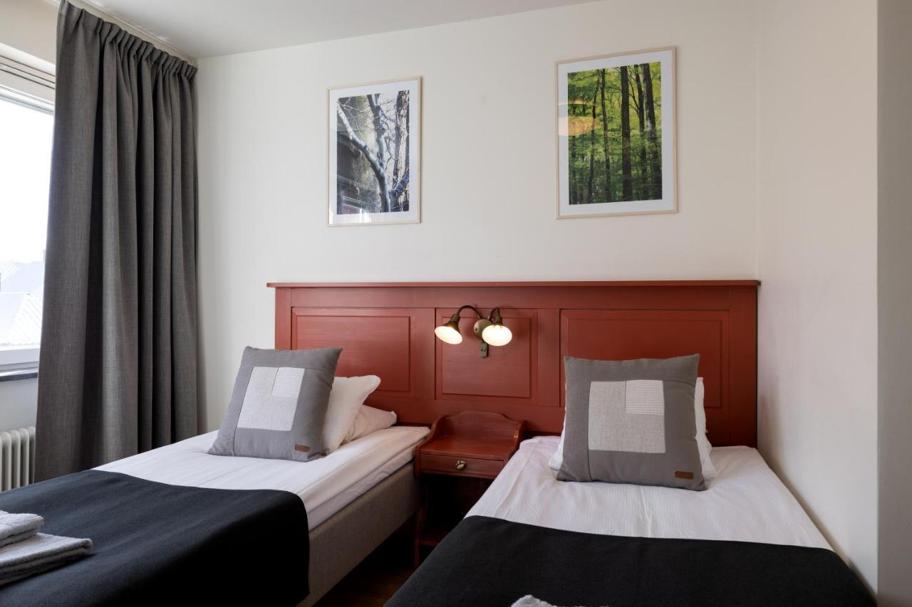 Hotel Bishops Arms Mora Zewnętrze zdjęcie