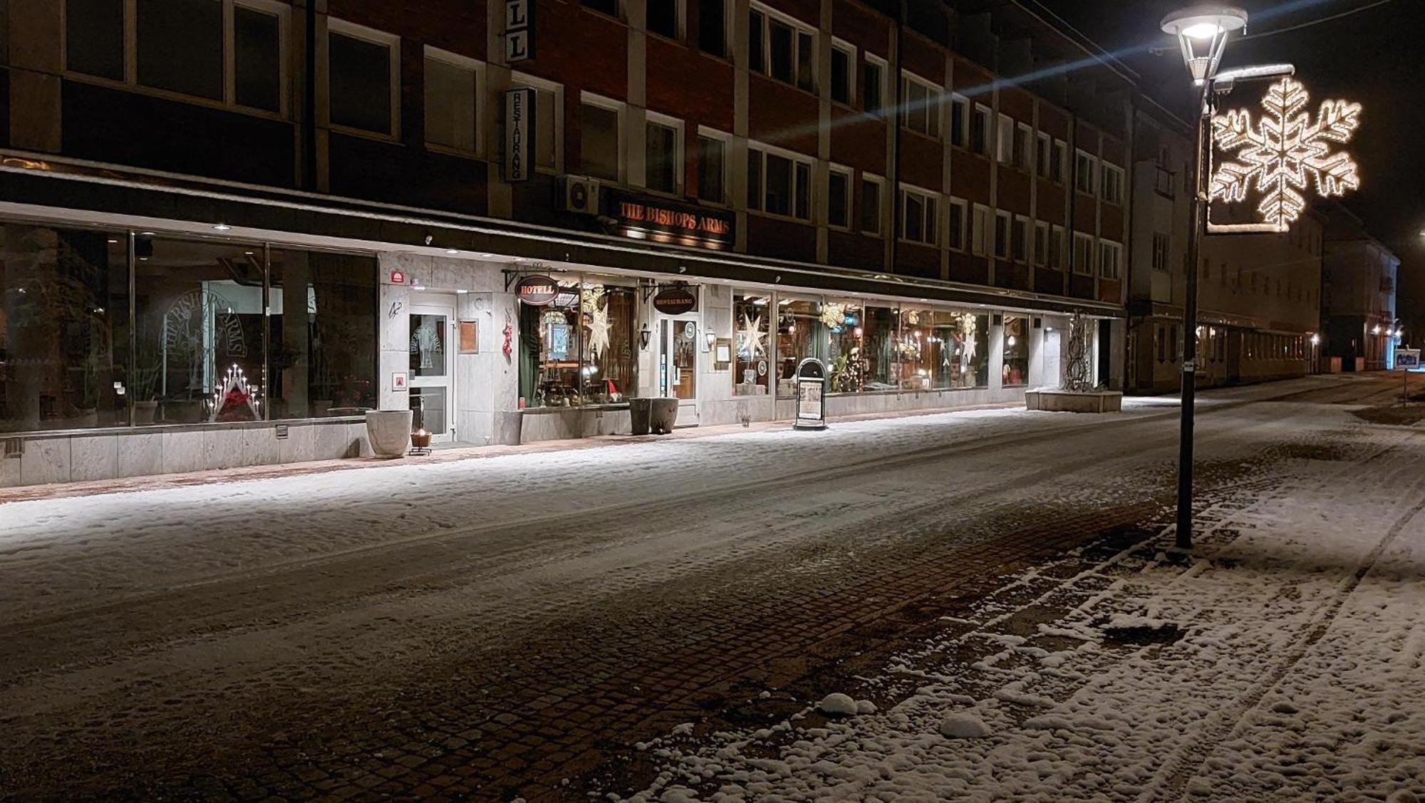 Hotel Bishops Arms Mora Zewnętrze zdjęcie