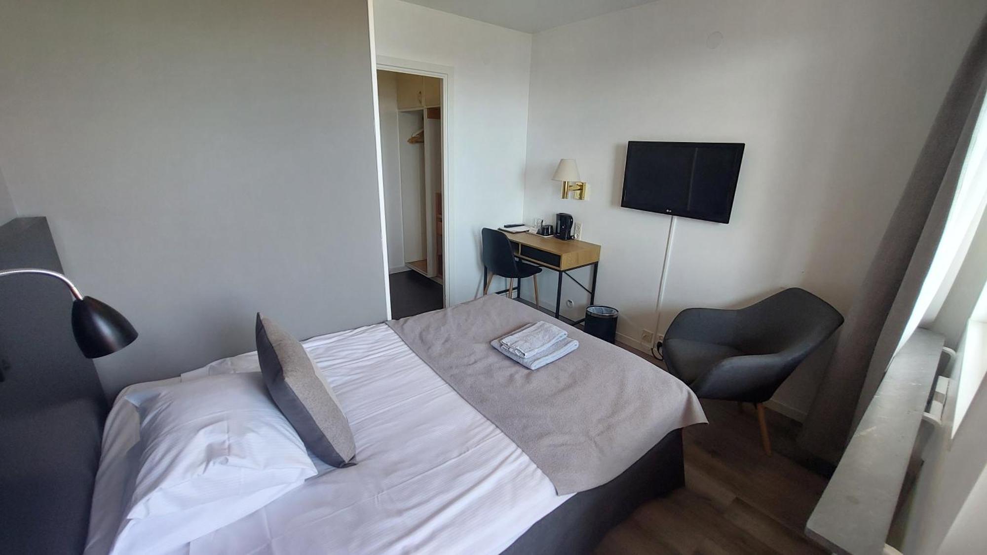 Hotel Bishops Arms Mora Zewnętrze zdjęcie
